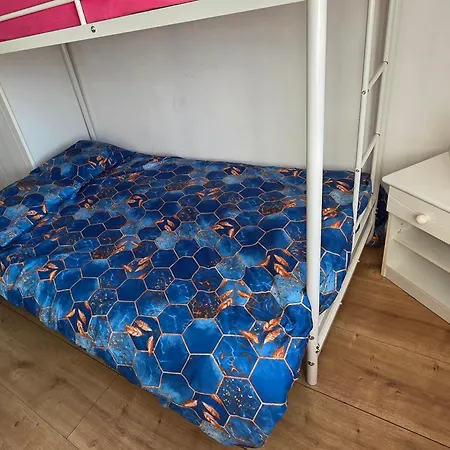 Relax Cozy Wellbeing Near Train Station Pansiyon Kleinbettingen