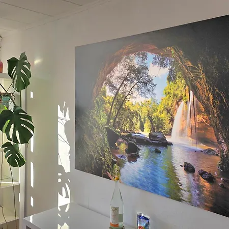 בית אירוח Relax Cozy Wellbeing Near Train Station *