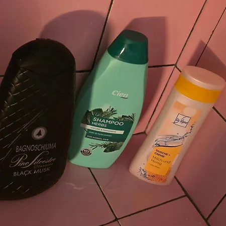 Relax Cozy Wellbeing Near Train Station Homestay szállás