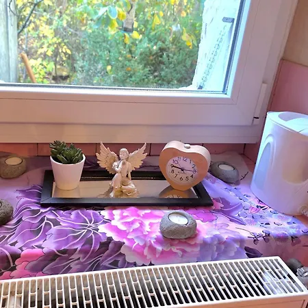 Relax Cozy Wellbeing Near Train Station *