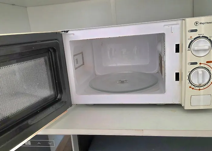 Relax Cozy Wellbeing Near Train Station בית אירוח Kleinbettingen