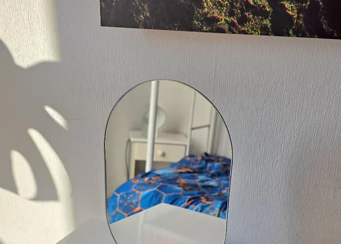 בית אירוח Relax Cozy Wellbeing Near Train Station